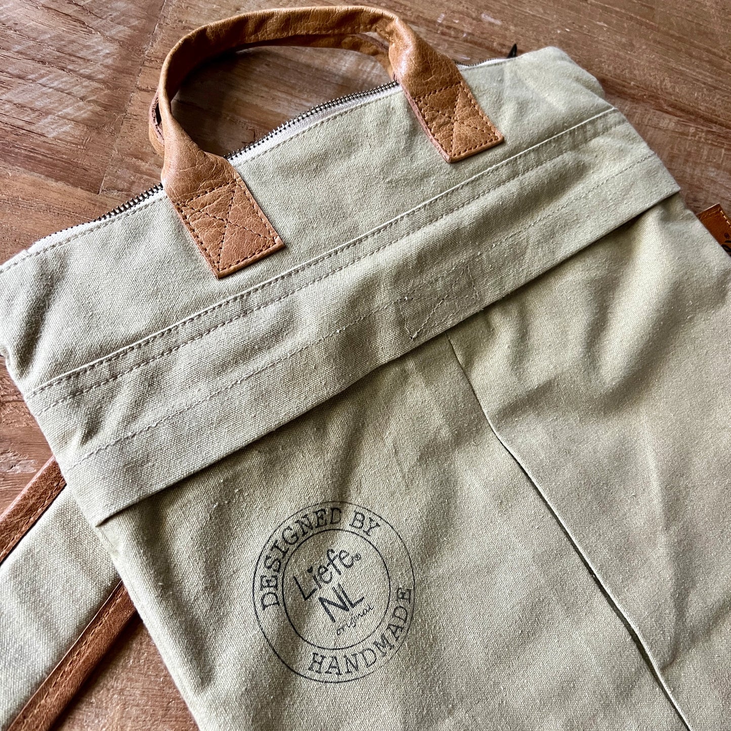 Sac à dos kaki (coton recyclé kaki)