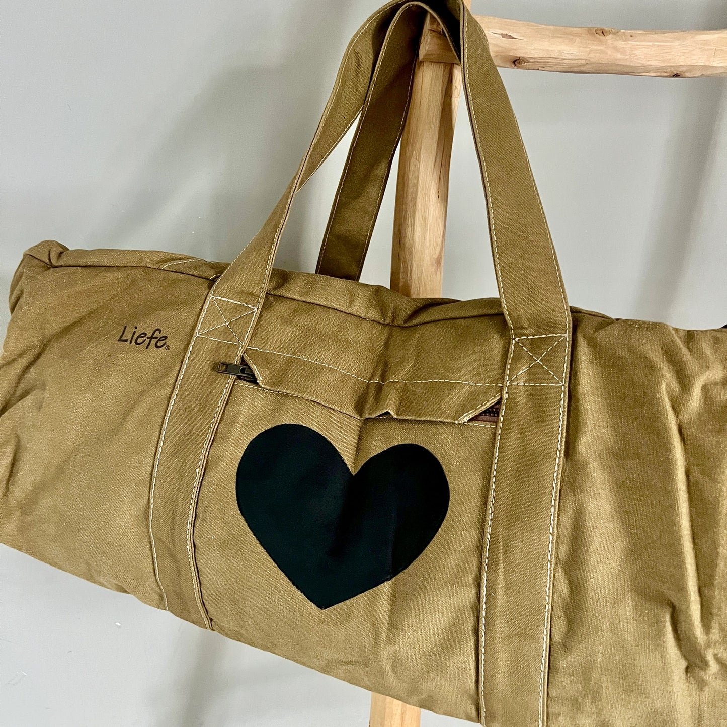 Sac de yoga/sport cœur noir (toile foncée)