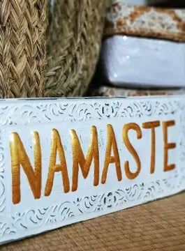 plaque namaste