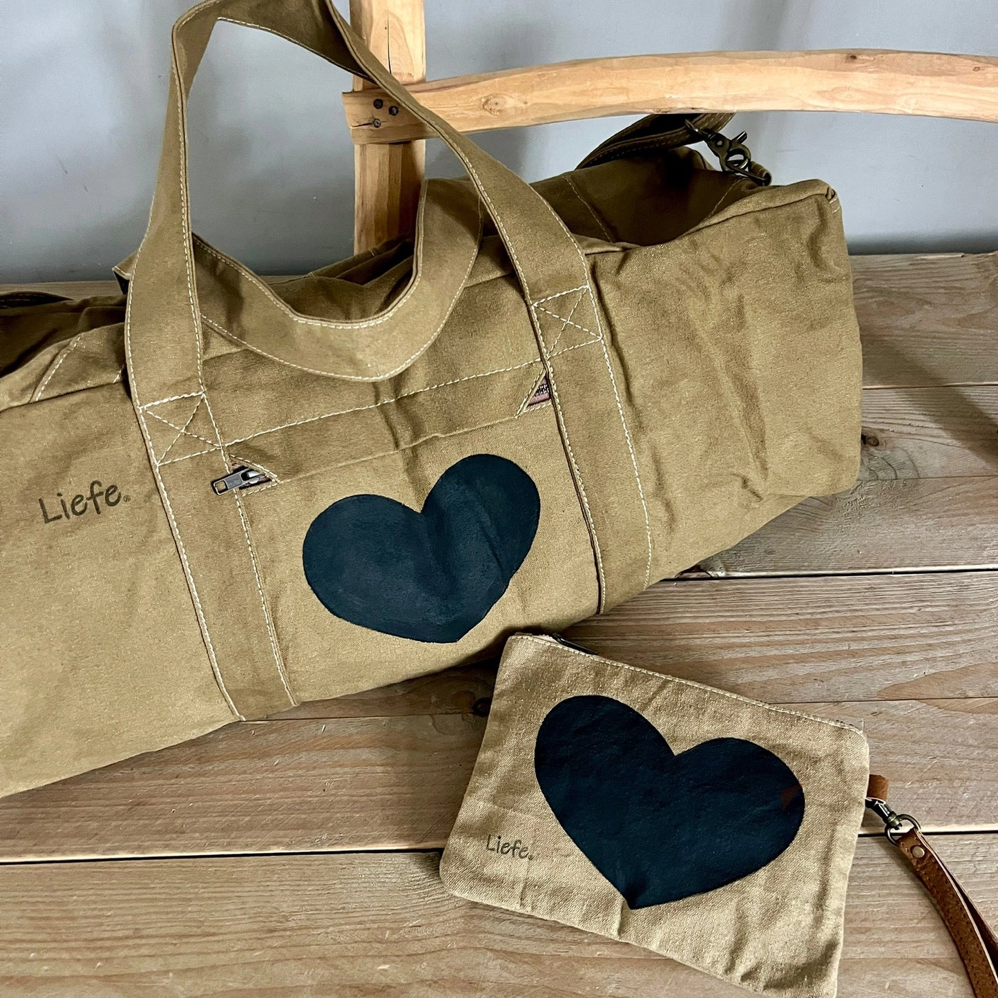 Sac de yoga/sport cœur noir (toile foncée)