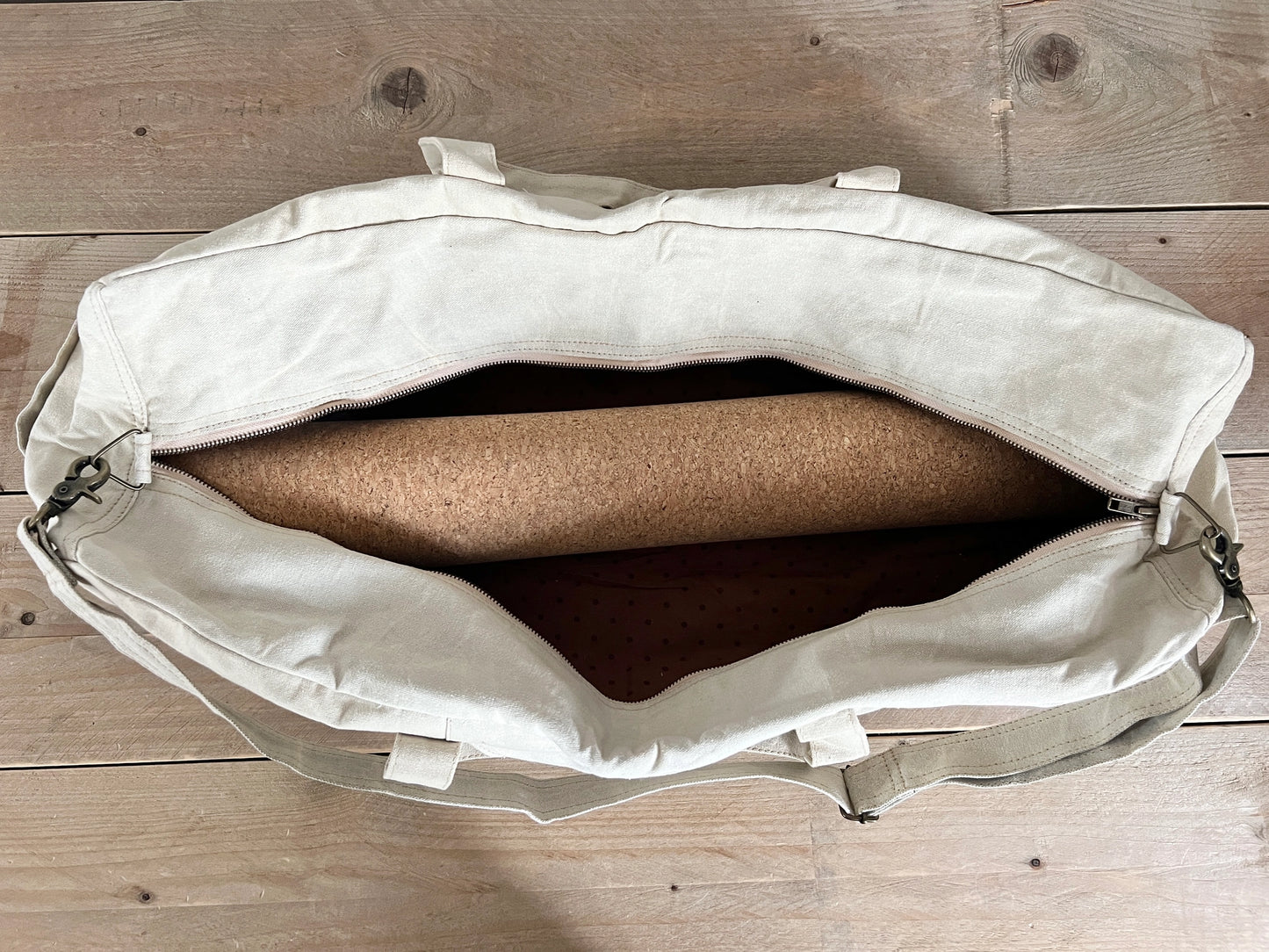 Sac de yoga et de sport Heart Latte (toile légère vintage)