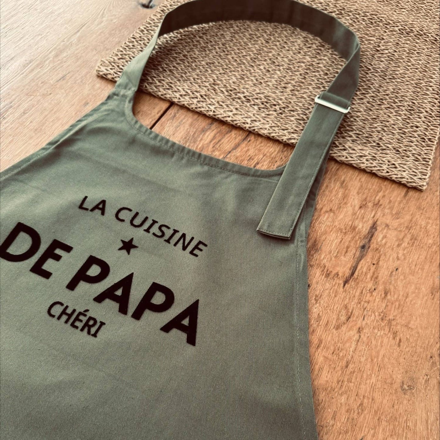 Tablier - La Cuisine de Papa Chéri 3 coloris au choix