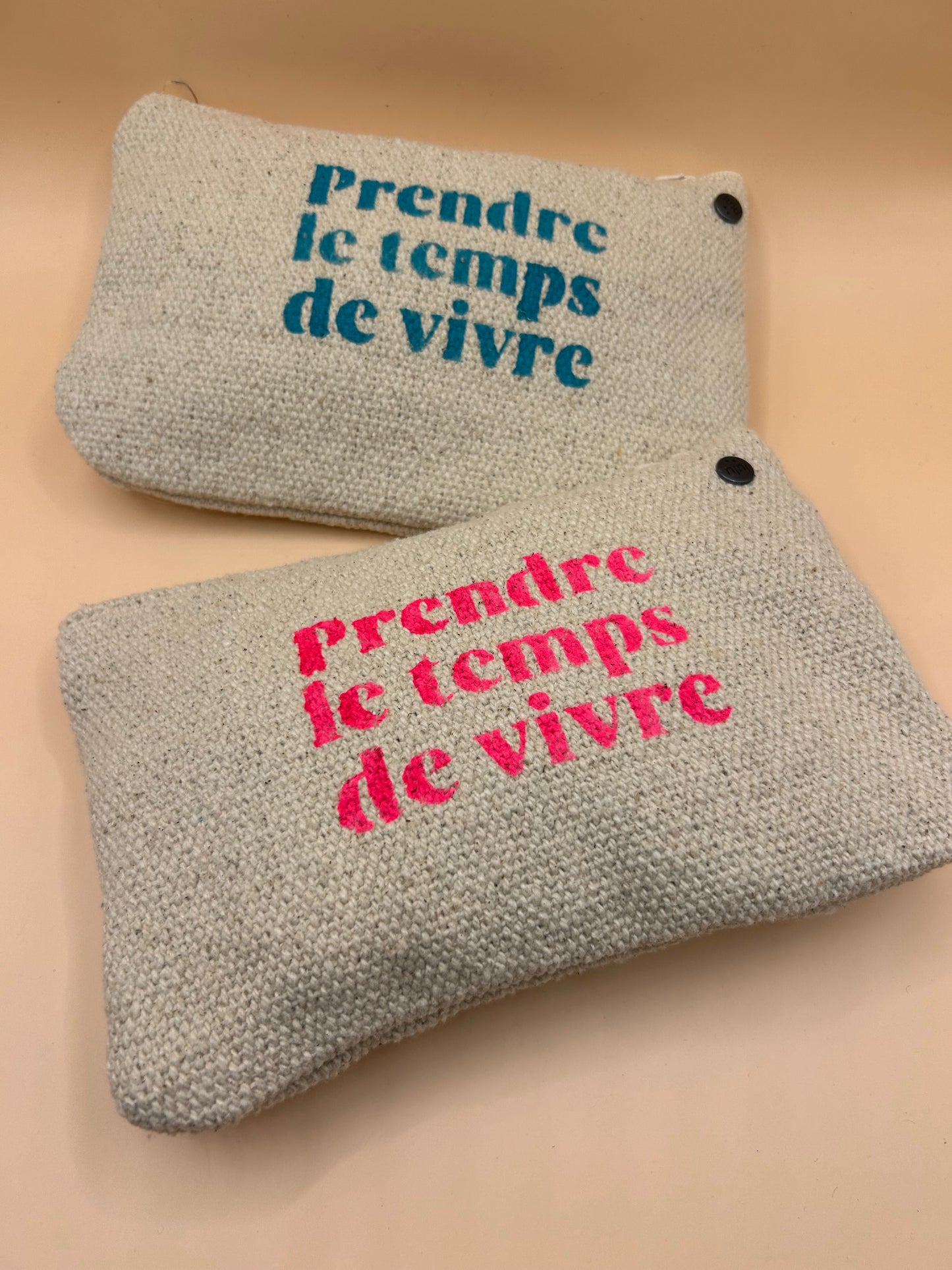 Lulue en Provence pochette " prendre le temps de vivre" XS