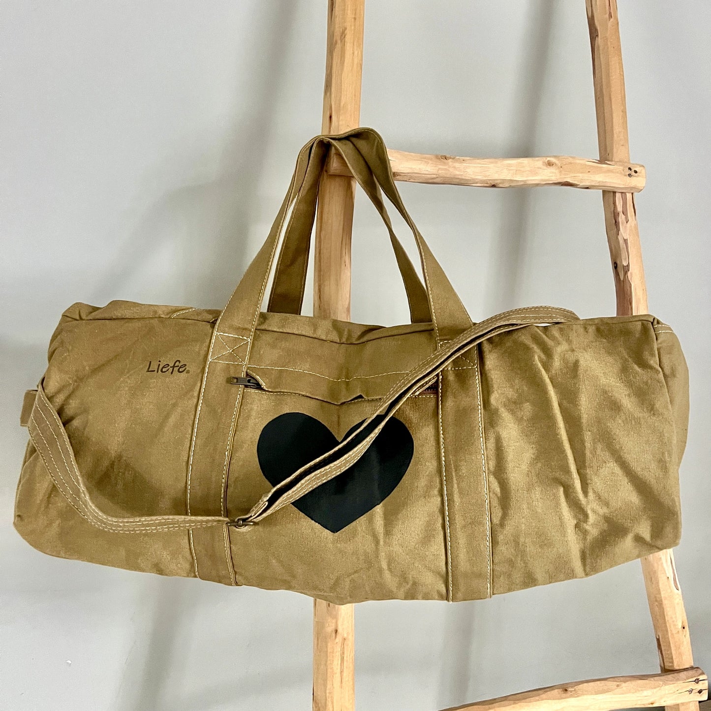 Sac de yoga/sport cœur noir (toile foncée)