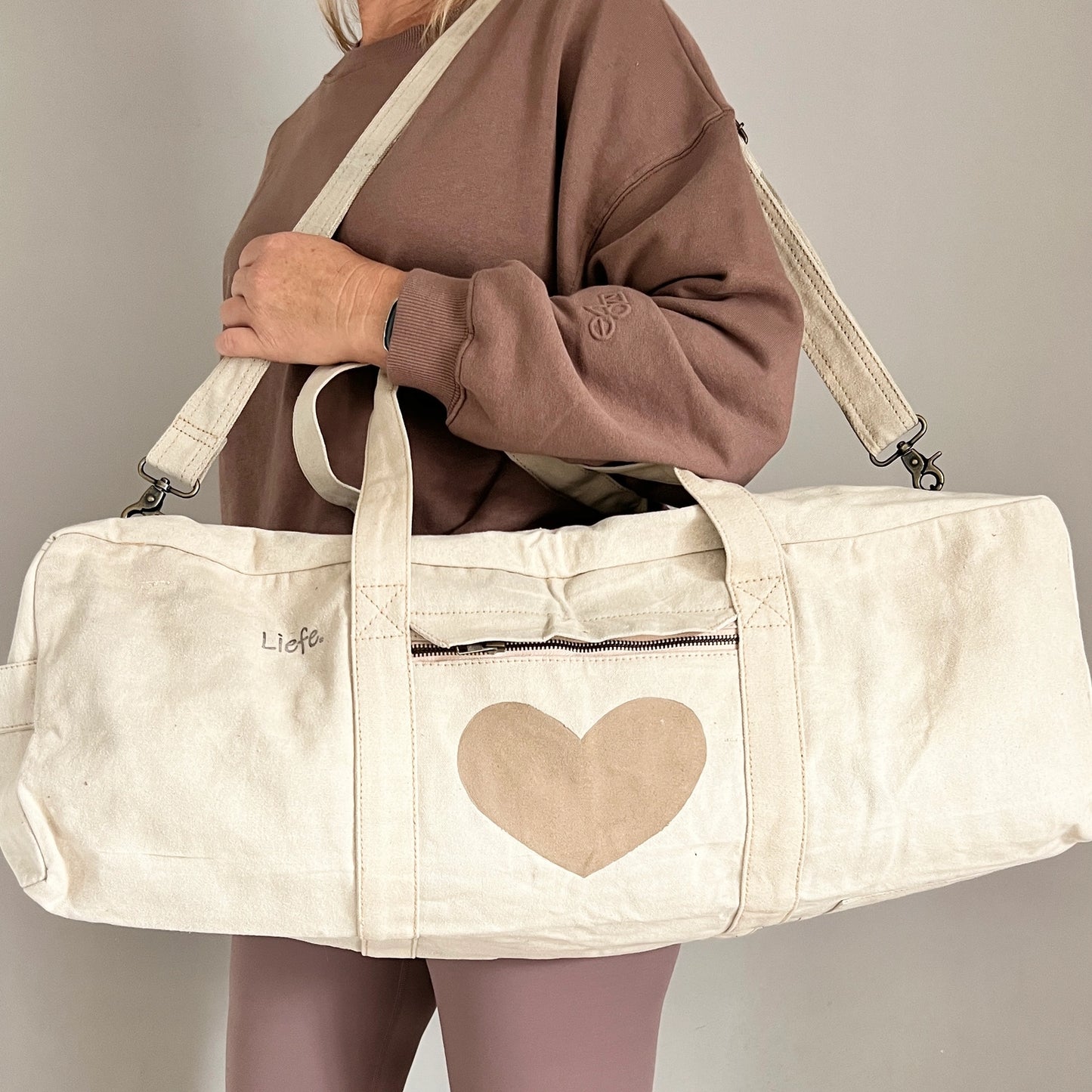 Sac de yoga et de sport Heart Latte (toile légère vintage)