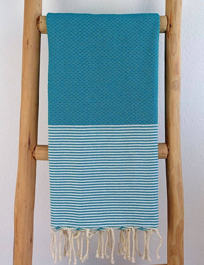 Fouta nid d'abeille Onda Bleu paon 100% coton