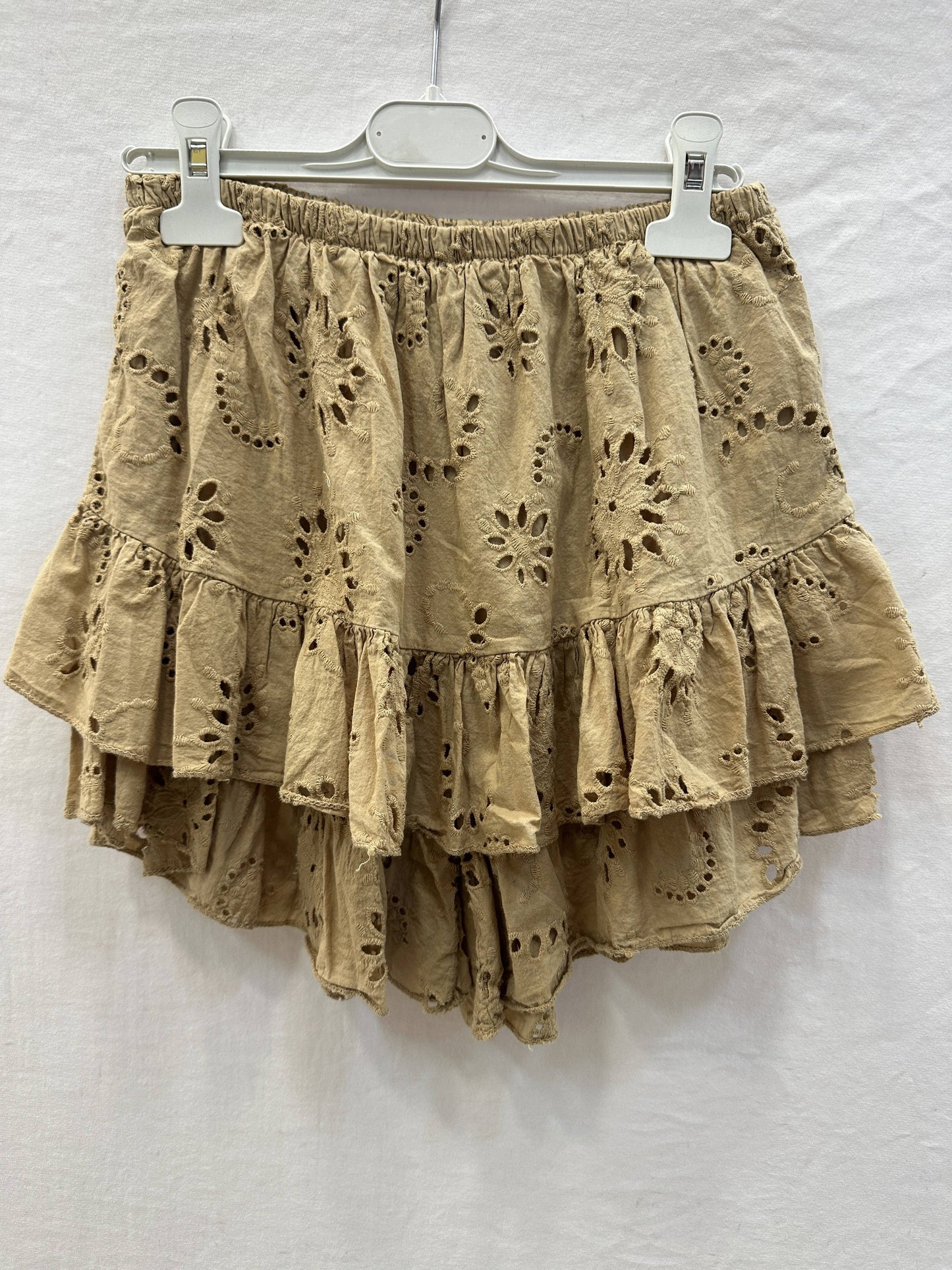 Short Culotte à Volants en Broderie @5567_ShCulotteBrode