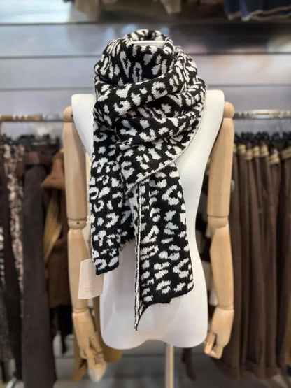 Écharpe En Maille Léopard Réversible @35725_EcharpeLeo