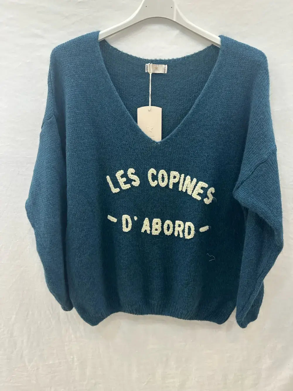 Pull copine d'abord @20127 COPINES