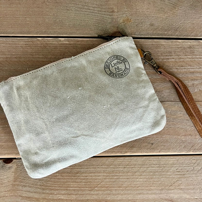Pochette en forme de cœur en peluche (toile légère vintage)