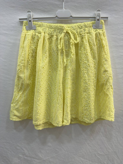 Short en Broderie Anglaise @65401_ShBroderie