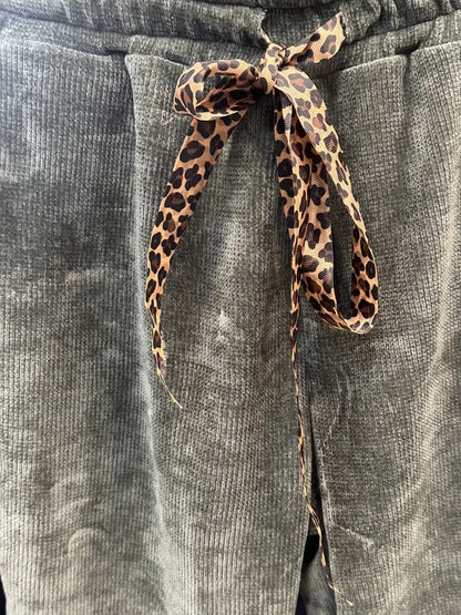 Jogging en velours avec nœud à léopard @43710_JoNoeudLeo