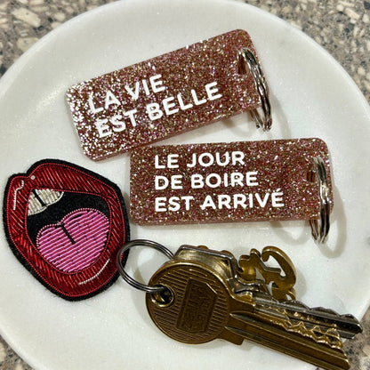 LA VIE EST BELLE Porte-clés à paillettes Plus de Love