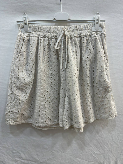 Short en Broderie Anglaise @65401_ShBroderie