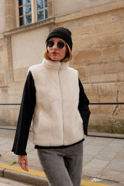 Gilet sans manche en fausse fourrure ultra douce