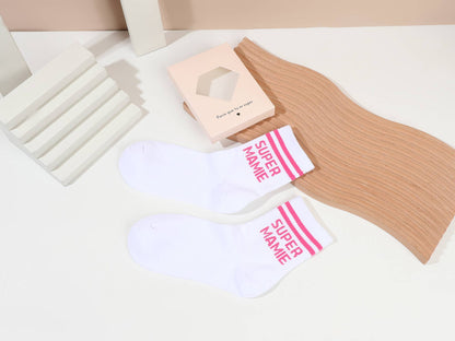 Boîte de 35 paires de chaussettes pour femmes
