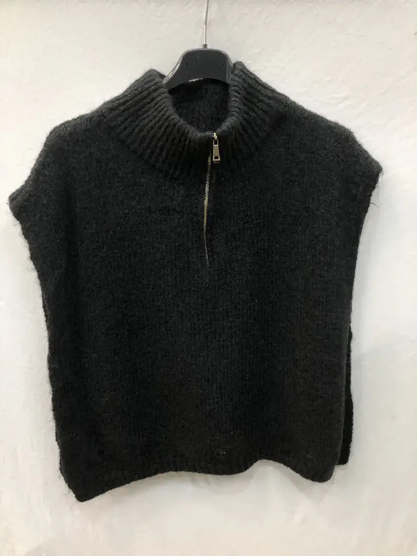 Pull sans manches avec ouverture sur les cotés @50592_PullOu