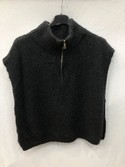 Pull sans manches avec ouverture sur les cotés @50592_PullOu