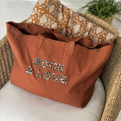 Grand cabas "Rock & Love" et son imprimé léopard - 3 coloris