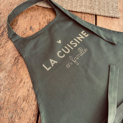 Tablier - La Cuisine en Famille ! 5 coloris au choix