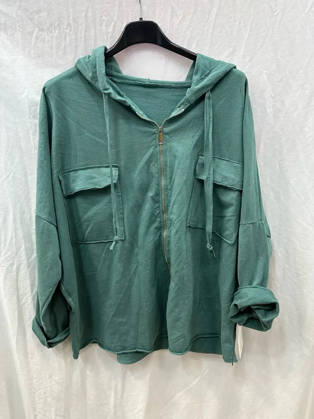 Gilet capuche avec zip et poches @8633_GZipPoches