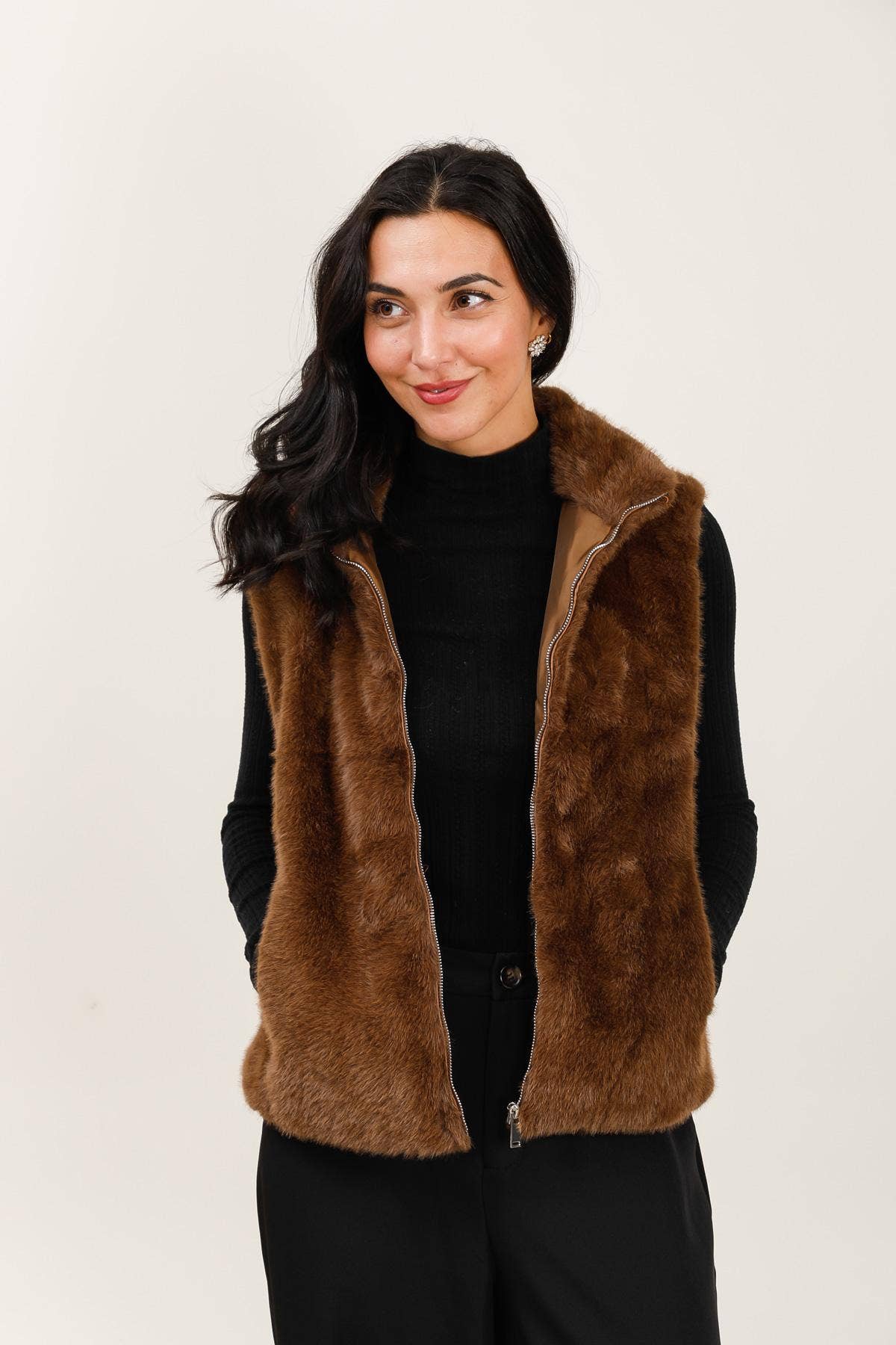 Gilet sans manche en fausse fourrure ultra douce