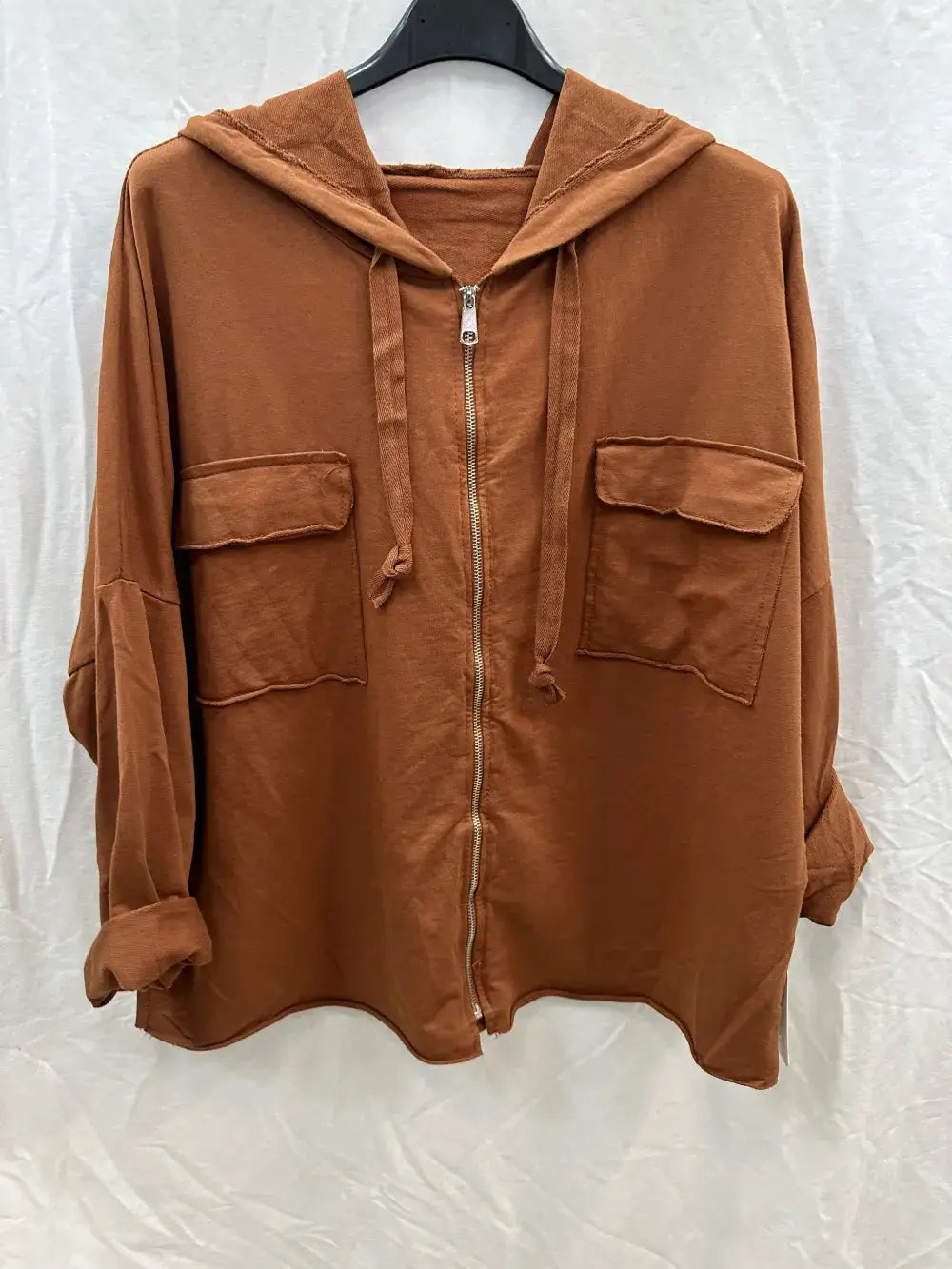 Gilet capuche avec zip et poches @8633_GZipPoches