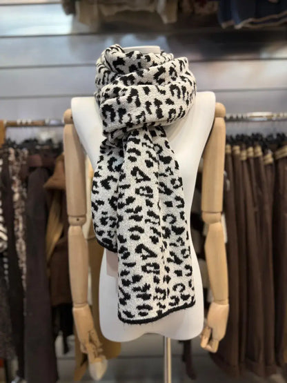 Écharpe En Maille Léopard Réversible @35725_EcharpeLeo