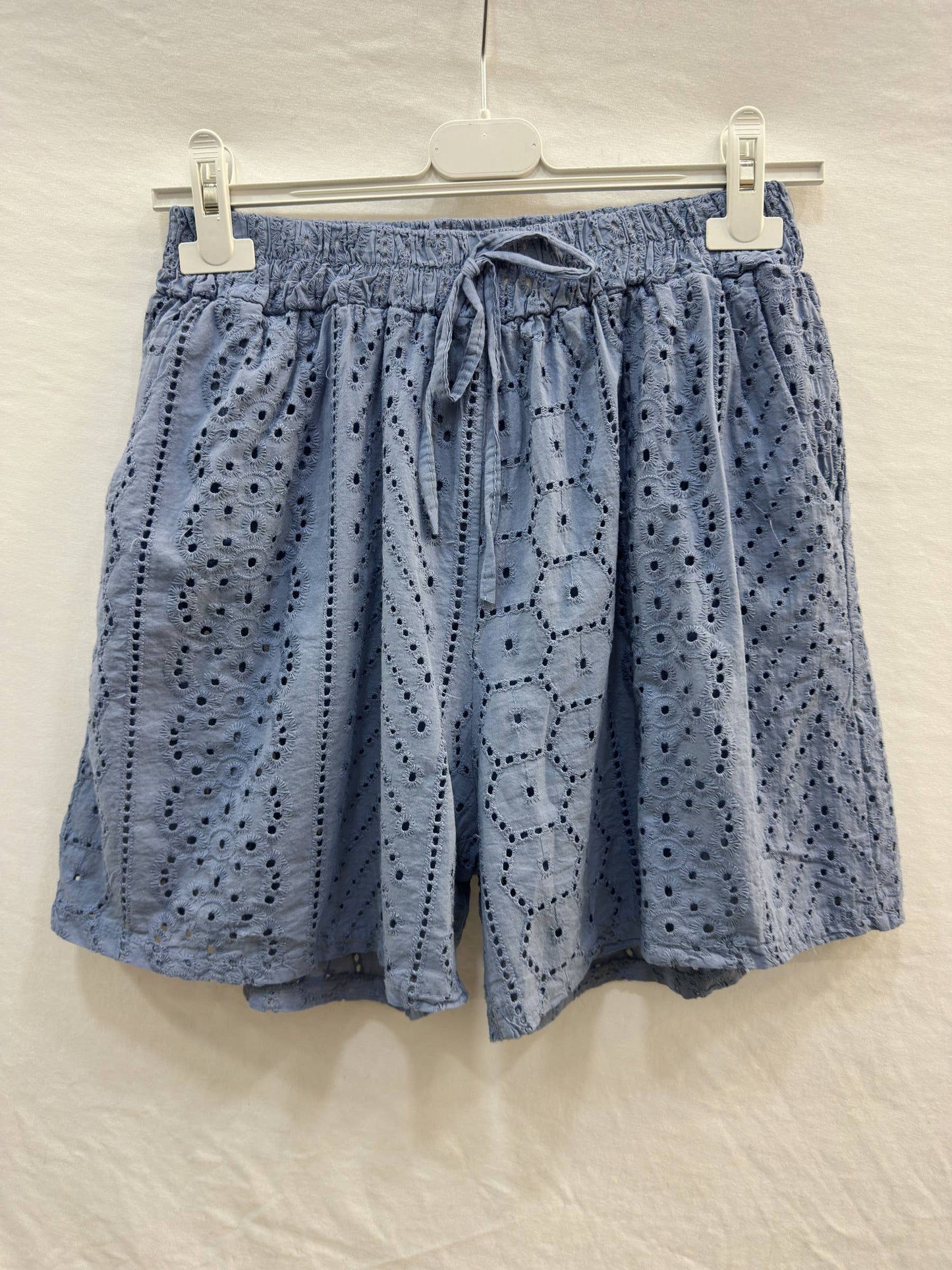 Short en Broderie Anglaise @65401_ShBroderie