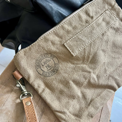 Pochette cœur noire (toile foncée)