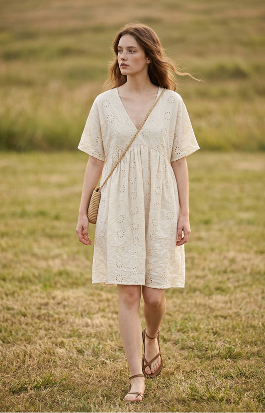 Robe Courte en Broderie Anglaise de Coton @6519_RCBroderie
