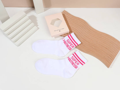 Boîte de 35 paires de chaussettes pour femmes