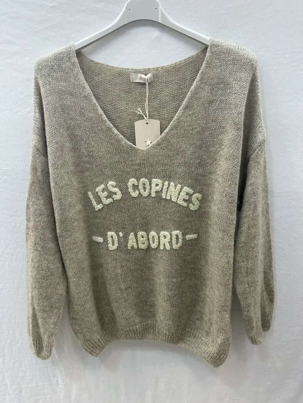 Pull copine d'abord @20127 COPINES