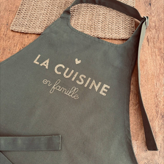 Tablier - La Cuisine en Famille ! 5 coloris au choix