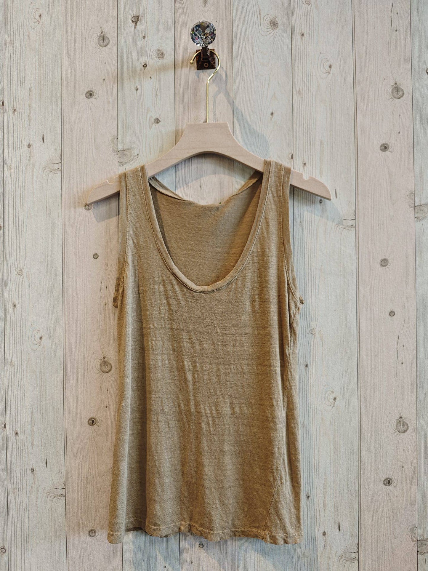 Réf-3981 T-SHIRT BASIQUE À BRETELLES 100 % LIN