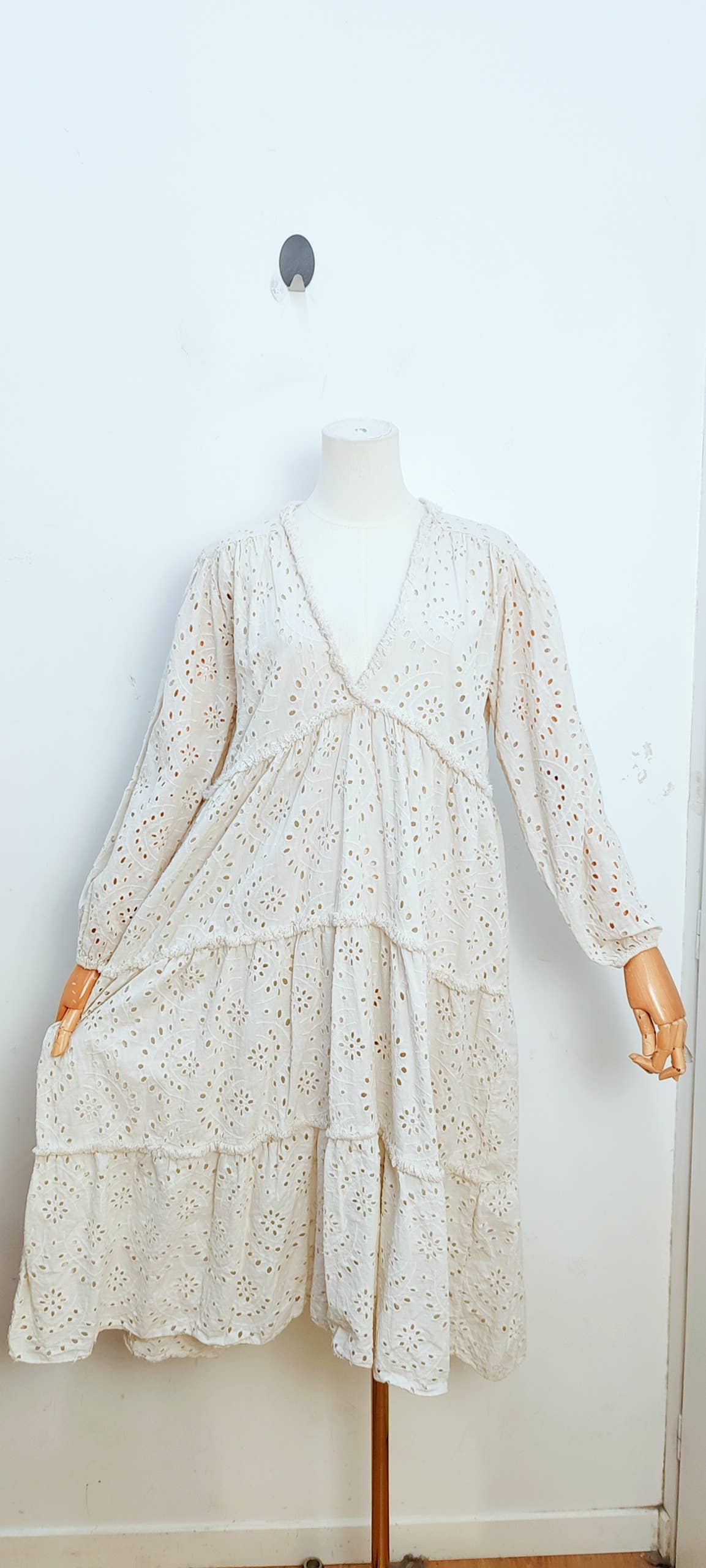 Robe En Broderie Anglaise- 10935