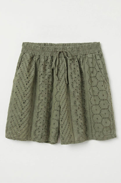 Short en Broderie Anglaise @65401_ShBroderie
