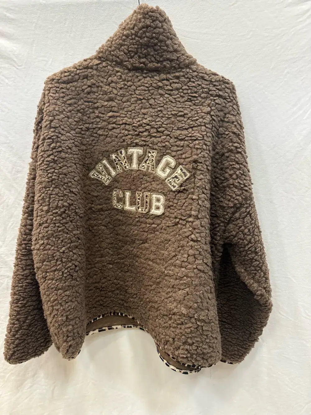 Haut Moumoute À Bordure Léopard @57351_HMoumouteVintage