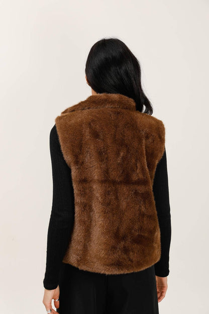 Gilet sans manche en fausse fourrure ultra douce